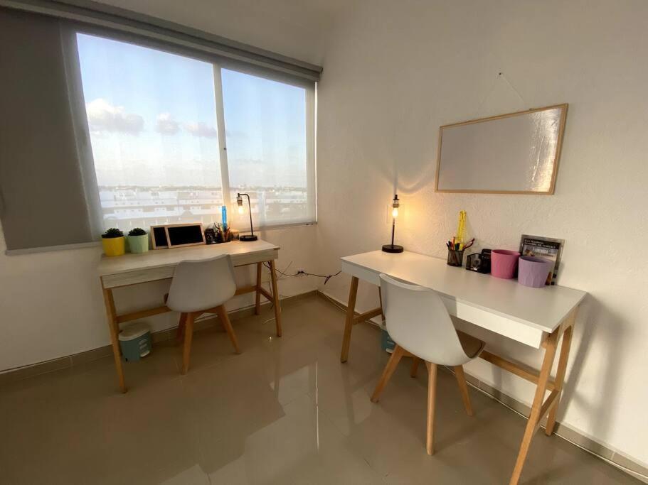 Home & Office Cancun Pool 외부 사진