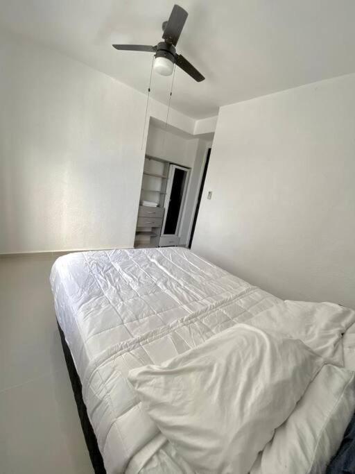 Home & Office Cancun Pool 외부 사진